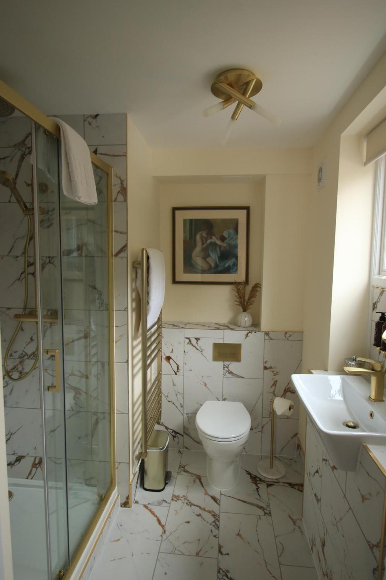 Streamside Apartments Йовіл Екстер'єр фото